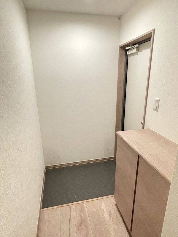 玄関　シューズボックス完備