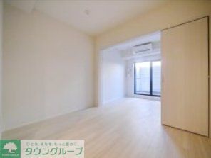 居室・リビング　居室