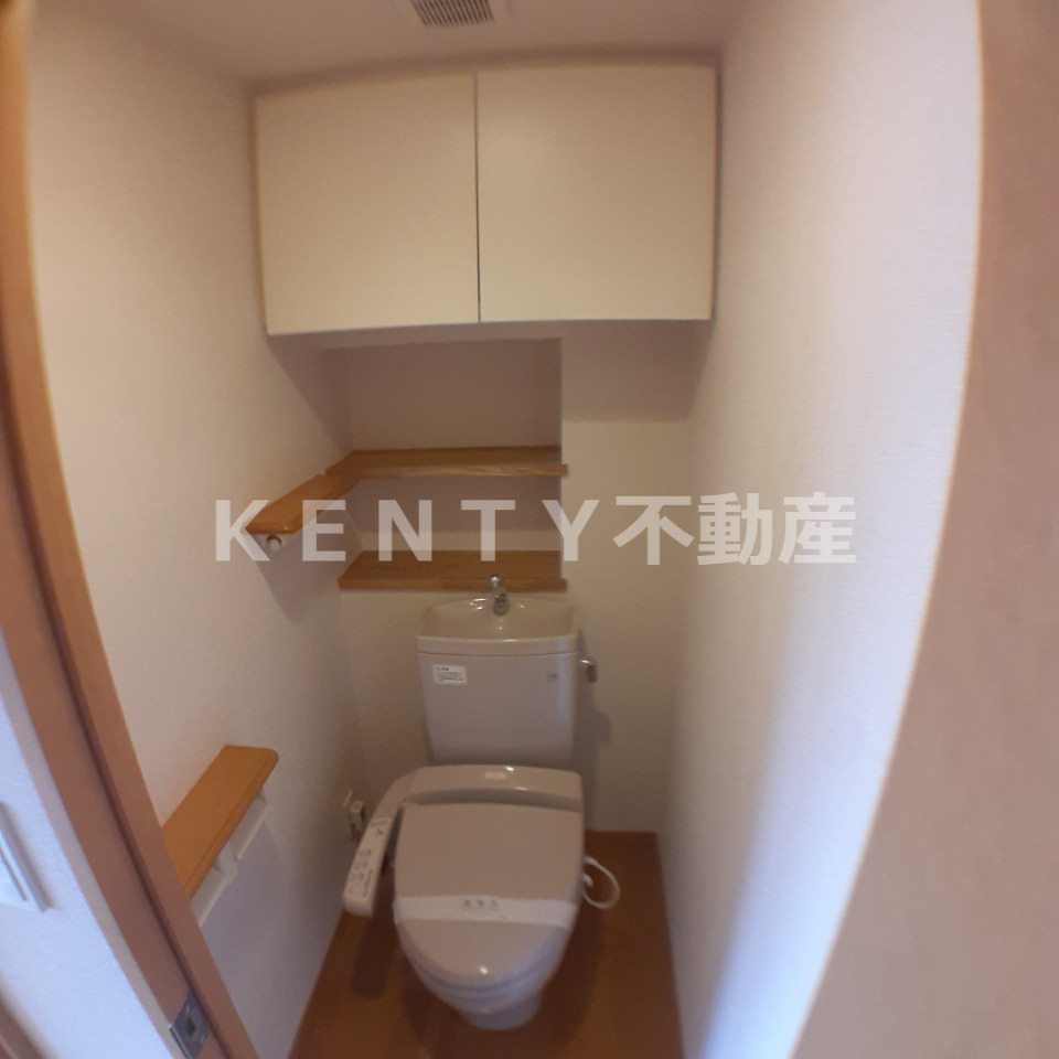 トイレ　落ち着いたトイレです