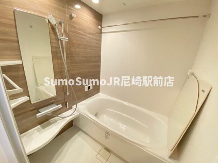 バス・シャワールーム　日々の疲れを癒すお風呂付です