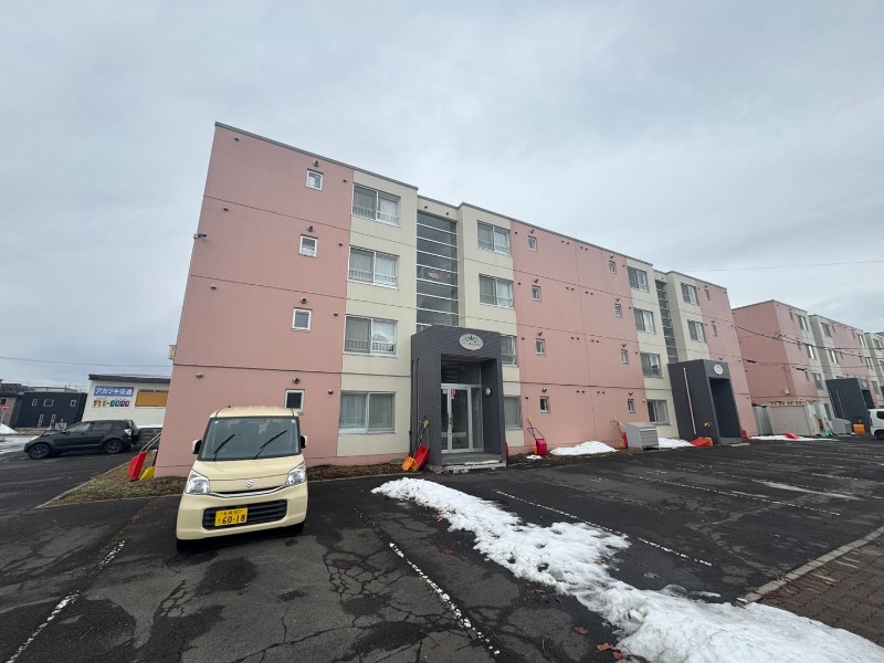 建物外観　札幌市北区百合が原「パークハイツＡ棟」