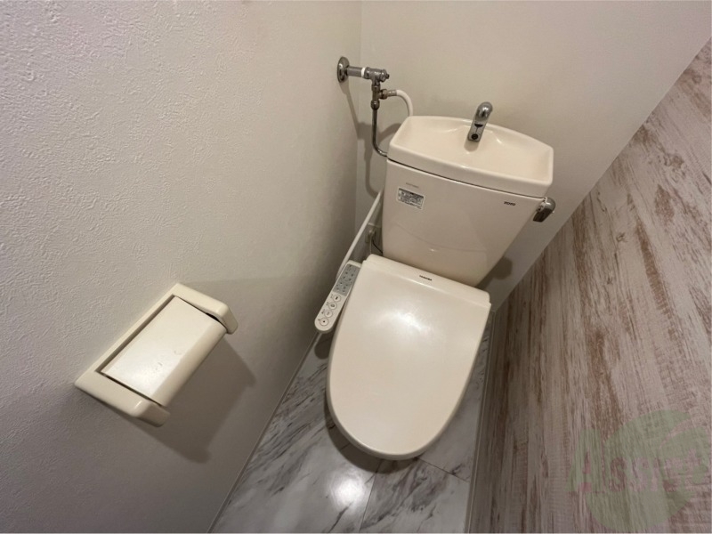 トイレ　トイレです。ウォシュレット付を探している方、おすすめです。