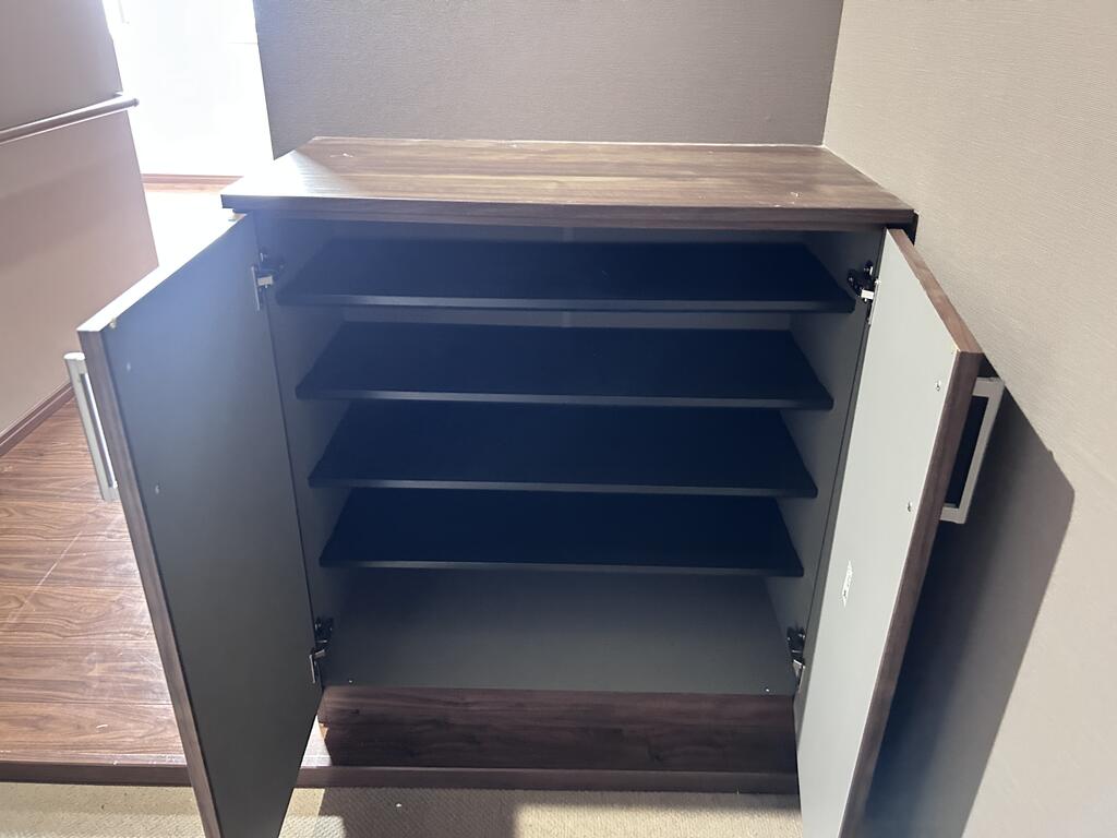 収納　シューズボックス