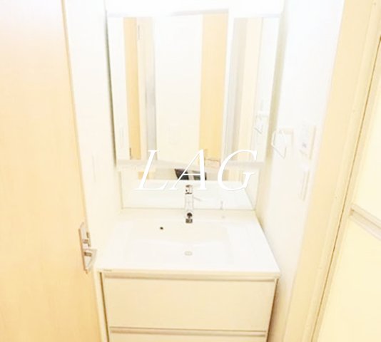 洗面設備　洗面台です。