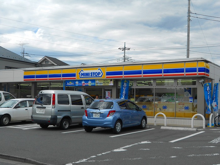 コンビニ　ミニストップ府中西原町店（コンビニ）まで535m