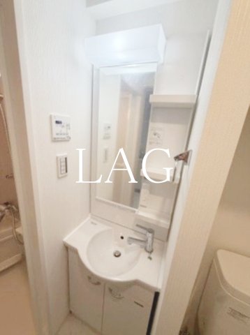 洗面設備　洗面台です。