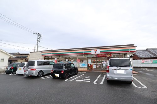 コンビニ　セブンイレブン 一宮大毛店（コンビニ）まで1870m