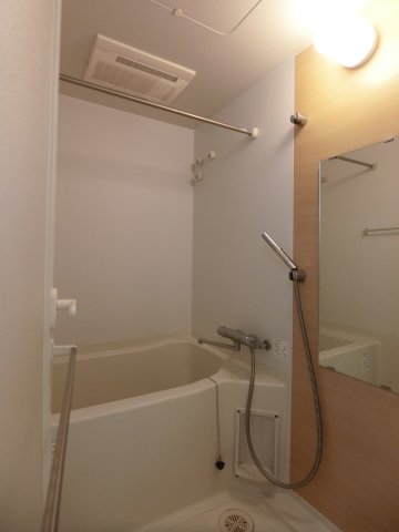 バス・シャワールーム　他のお部屋の参考写真となります。