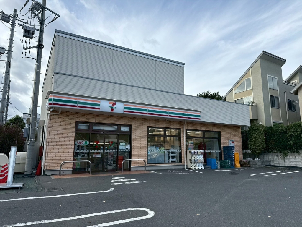 コンビニ　セブンイレブン 世田谷等々力1丁目店（コンビニ）まで764m