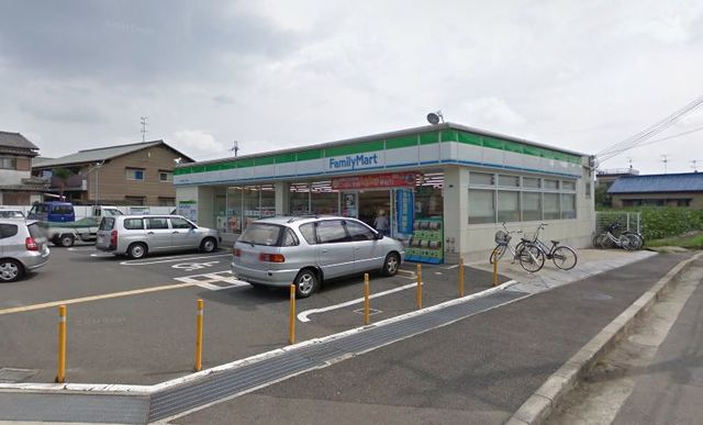 コンビニ　ファミリーマート茨木太田二丁目店（コンビニ）まで835m