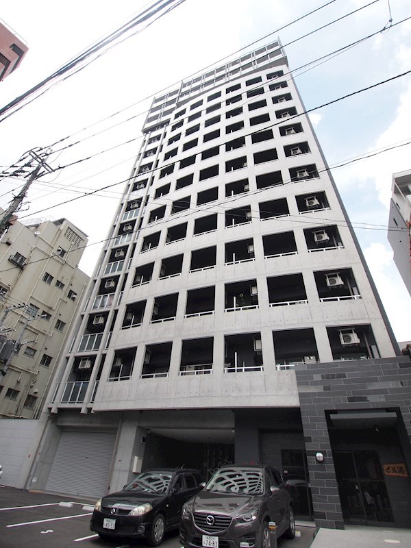 建物外観　オシャレな外観。旦過駅そば。
