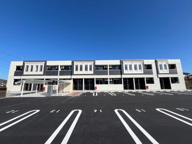建物外観　外観写真（昼）