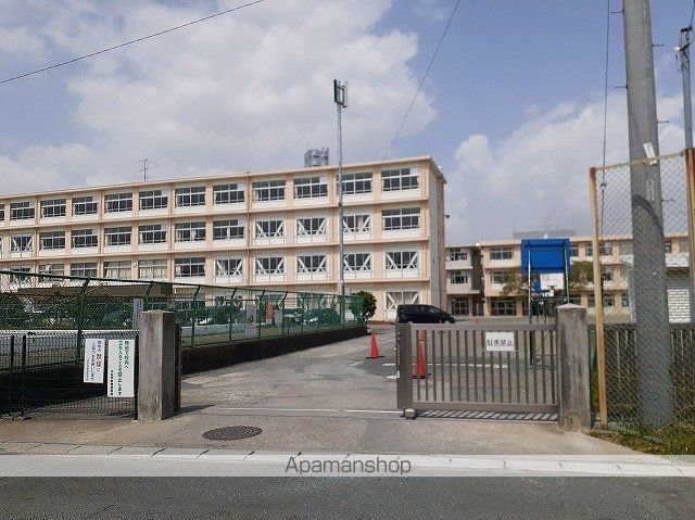 小学校　浜松市立蒲小学校（小学校）まで500m