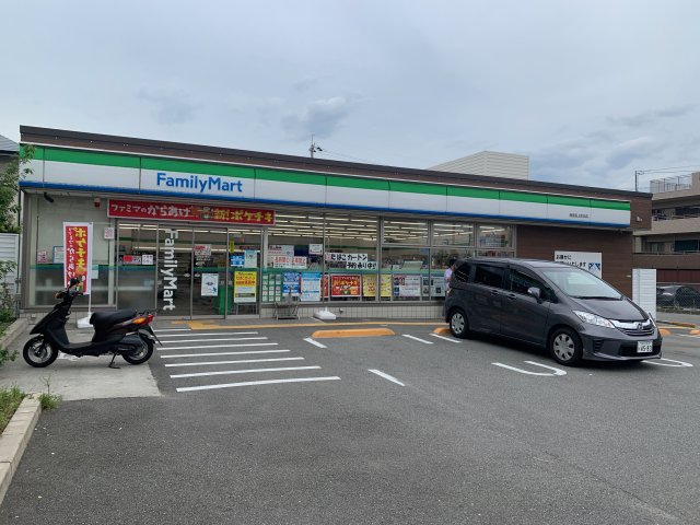 コンビニ　ファミリーマート　西宮段上町北店（コンビニ）まで366m