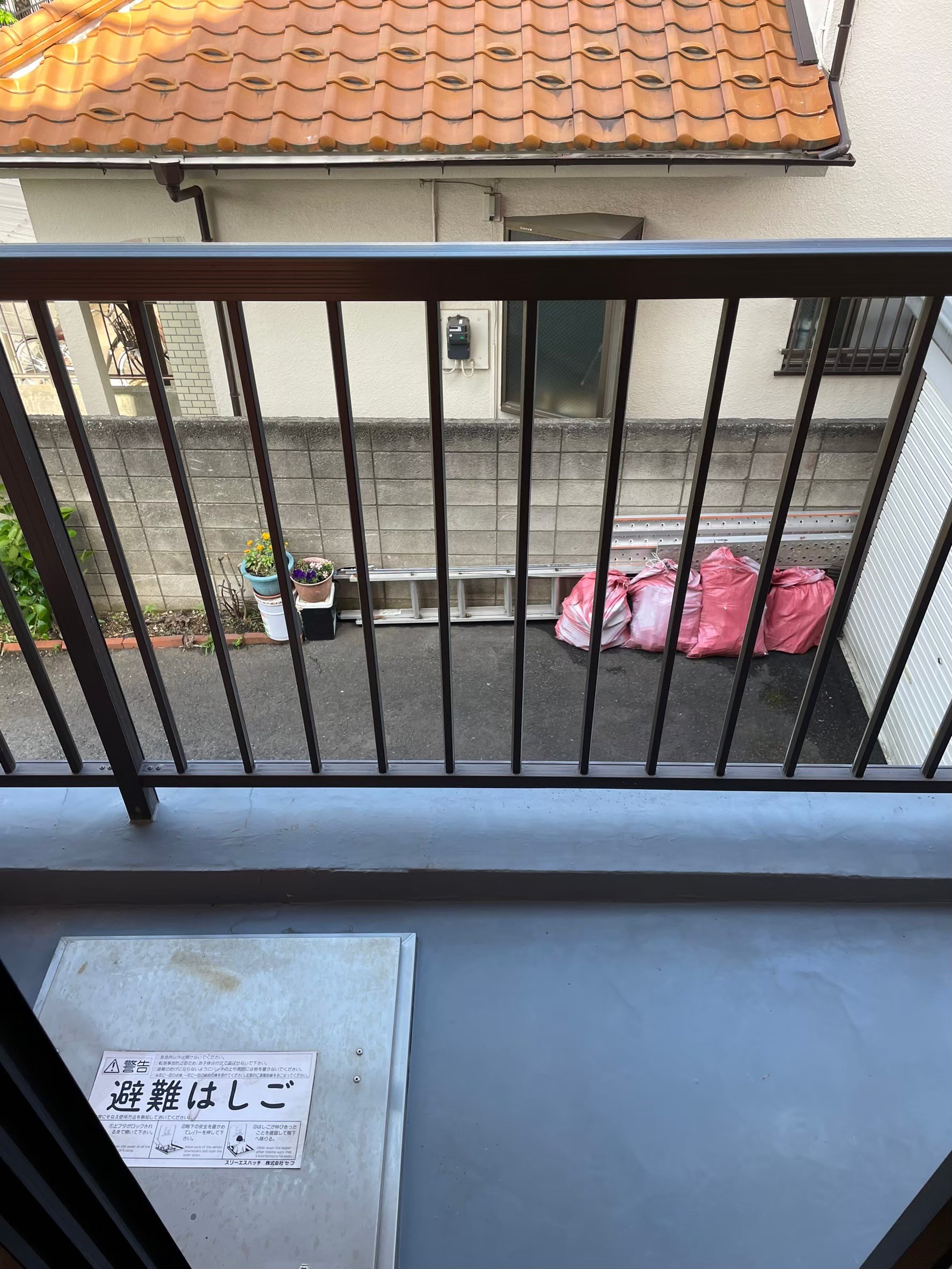 バルコニー