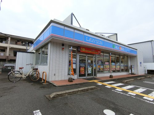 コンビニ　ローソン　岸和田上野町東店（コンビニ）まで554m