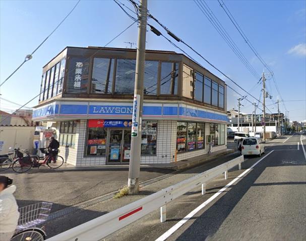 コンビニ　ローソン（コンビニ）まで827m