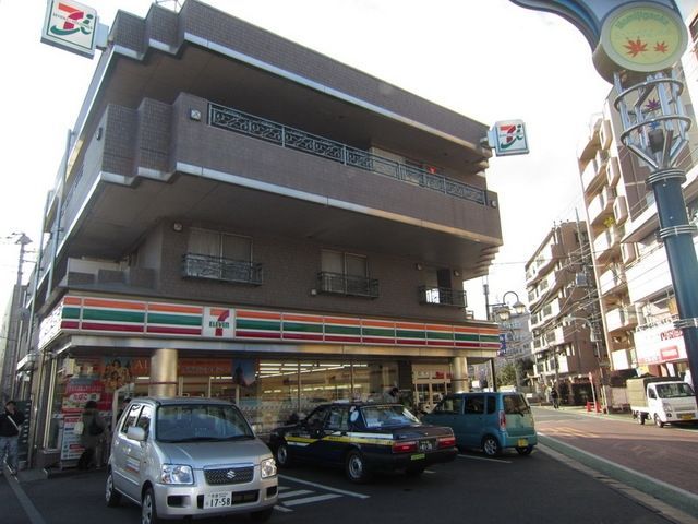 コンビニ　セブンイレブン（コンビニ）まで350m