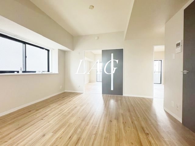 居室・リビング　洋室のお部屋です。