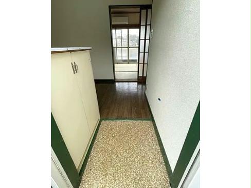 玄関　※別部屋写真