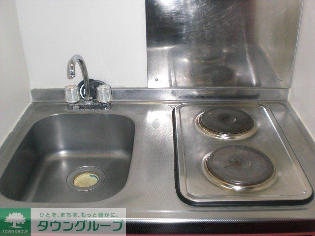 キッチン　２口電気コンロ