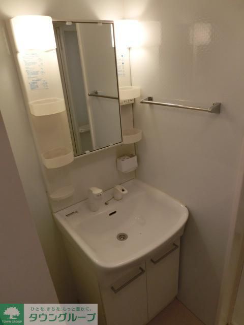 洗面設備　シャンプードレッサー