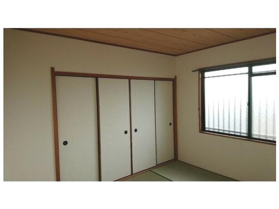 収納　和室押し入れ