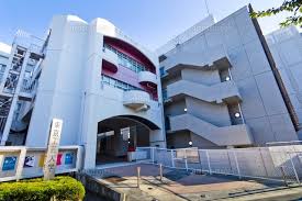 大学・短大　私立東京工芸大学中野キャンパス（大学・短大）まで1056m