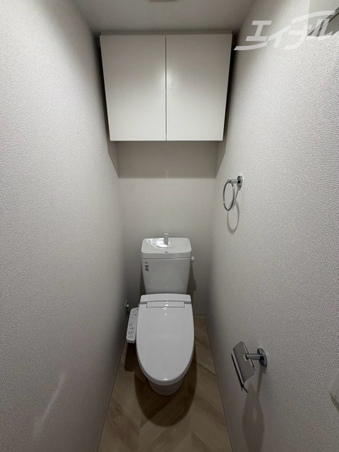 地下鉄御堂筋線 中津駅 徒歩12分 15階建 築1年のトイレ写真