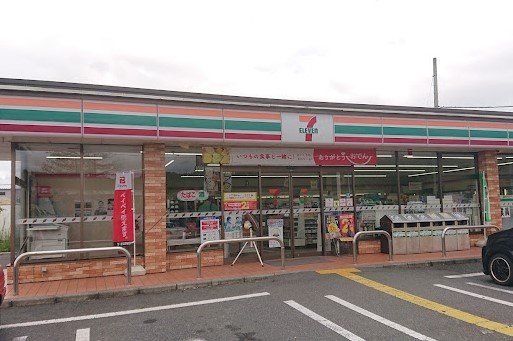 コンビニ　セブン－イレブン　竜王インター店（コンビニ）まで1000m