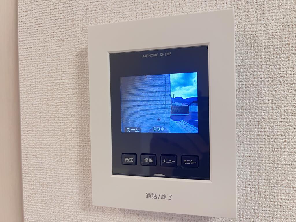 セキュリティ　TVインターホンは必須設備ですよね★