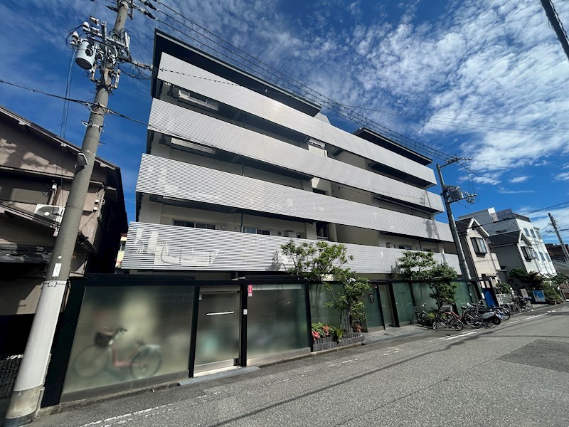 YAO.RE甲子園の外観写真