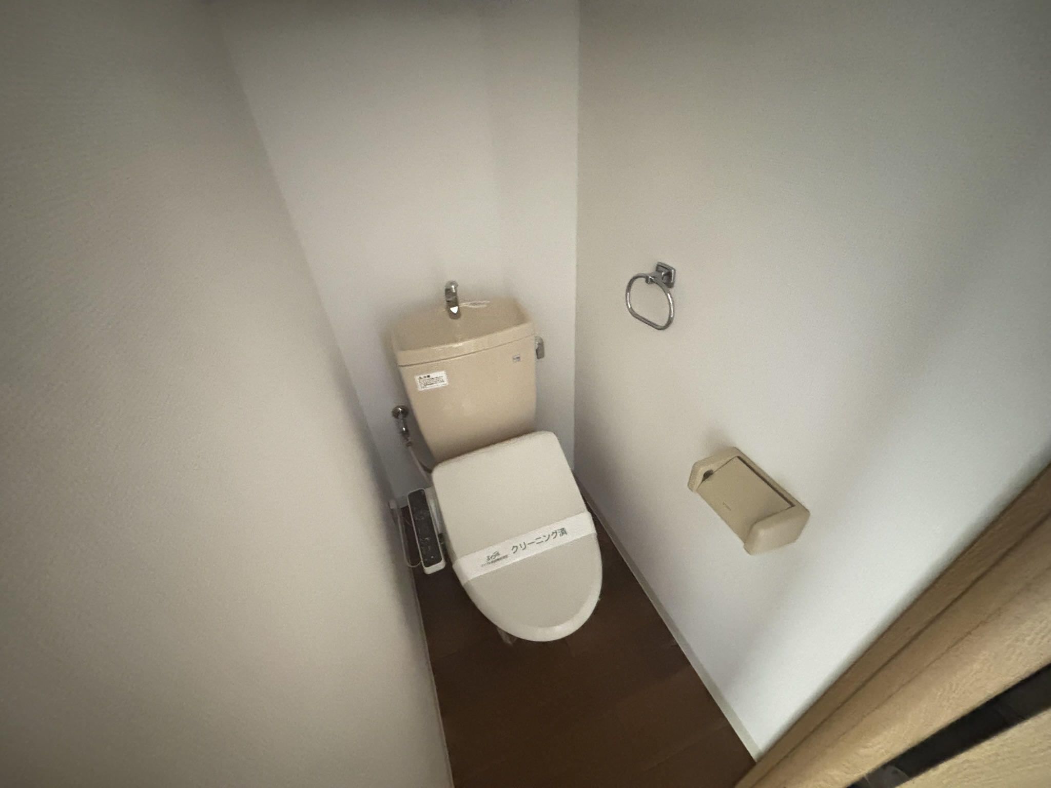 仙台市地下鉄南北線 勾当台公園駅 徒歩6分 6階建 築24年のトイレ写真