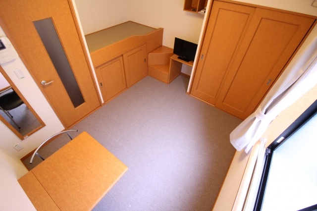 EAST FIELDの居間写真