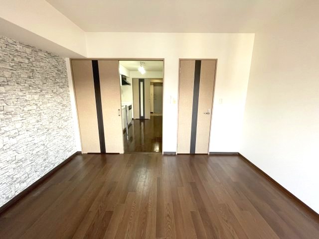 居室・リビング　(参考)同マンション他部屋の写真
