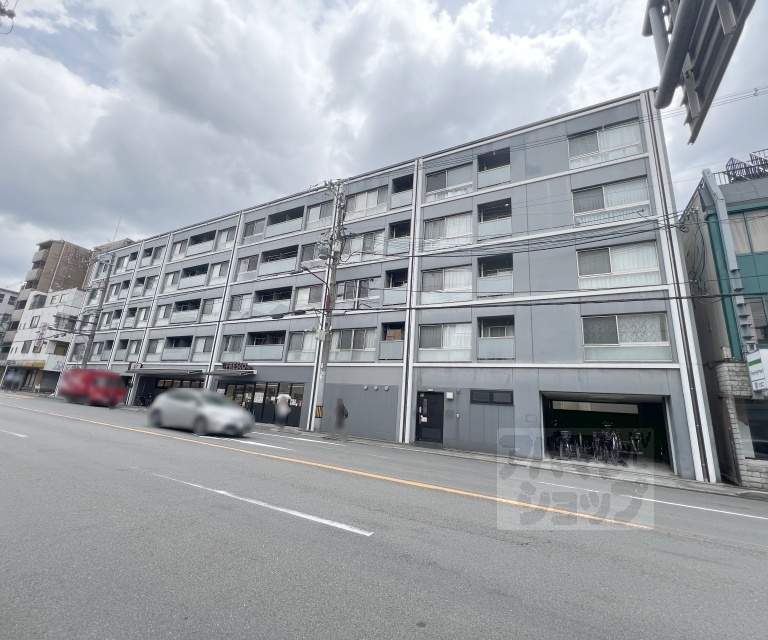 プラネシア東山三条の外観写真