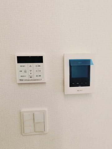セキュリティ　モニター付きインターホン