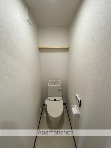 都営新宿線 篠崎駅 徒歩16分 2階建 築7年のトイレ写真