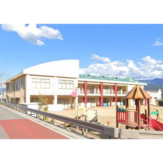 幼稚園・保育園　上郷なかよし保育園（幼稚園・保育園）まで304m