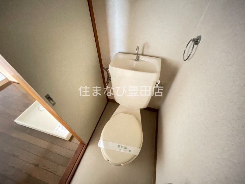 トイレ　別室同型写真