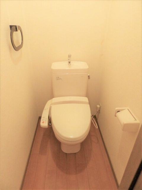 エヴァーグリーンのトイレ写真