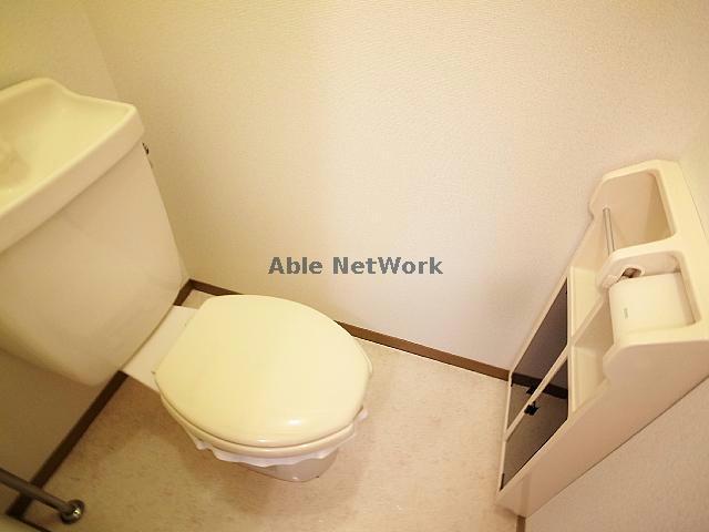 名鉄各務原線 高田橋駅 徒歩31分 2階建 築32年のトイレ写真