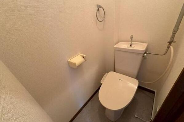 アプロード平岸324のトイレ写真