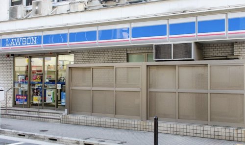 コンビニ　ローソン 内神田三丁目店（コンビニ）まで153m