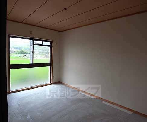 阪急京都線 東向日駅 徒歩39分 3階建 築37年の居間写真