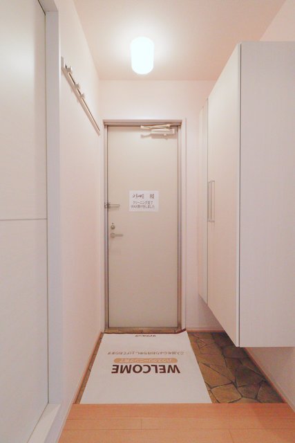 玄関　図面と現状に相違がある場合には現状を優先