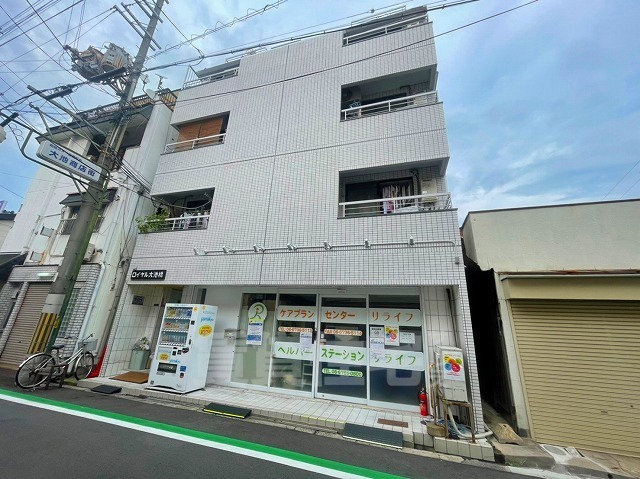 ロイヤル大池橋の外観写真