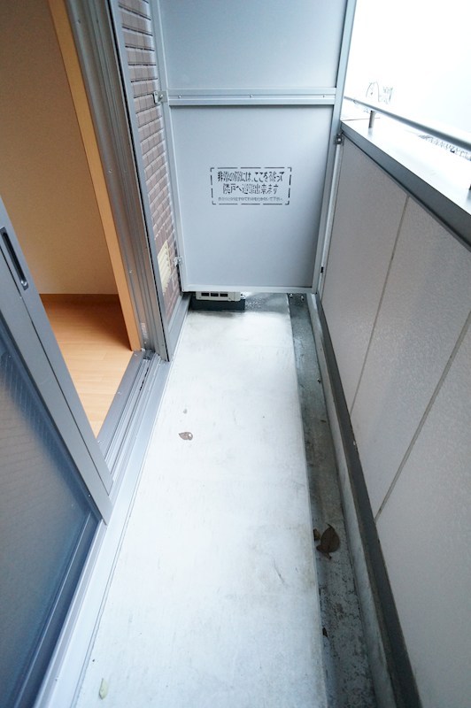 ＪＲ横浜線 新横浜駅 徒歩4分 2階建 築22年の内装写真