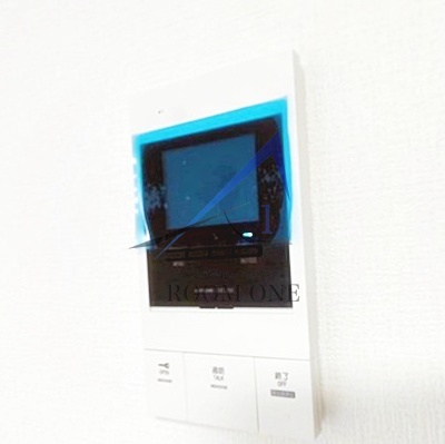 セキュリティ　モニター付きインターホンです。