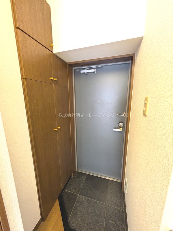 ルーブル神楽坂の玄関写真